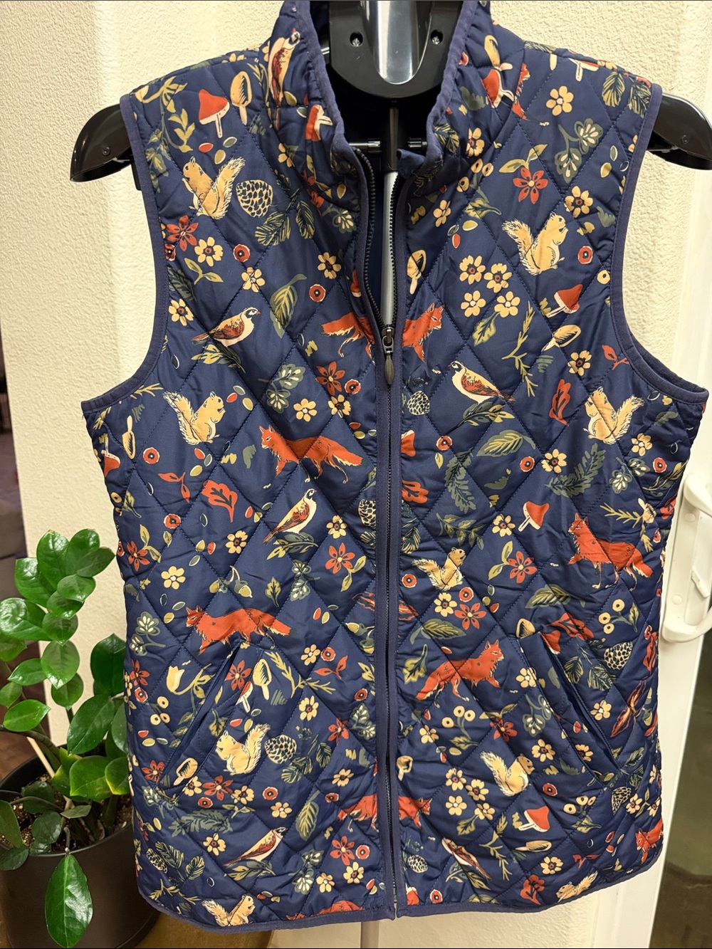 Coldwater Creek Quilted Vest Woodland Animals Fox Squirrels Birds S Gorpcore